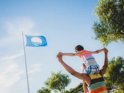 blue-flag.png